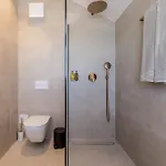 Aria 4*