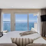 Aria 4*