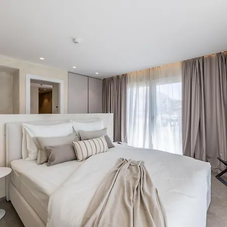 Aria 4* Подстрана