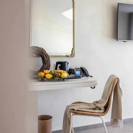 Aria Hotel 4*