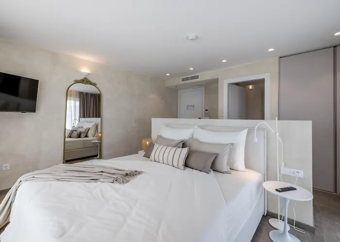 Aria 4* Podstrana