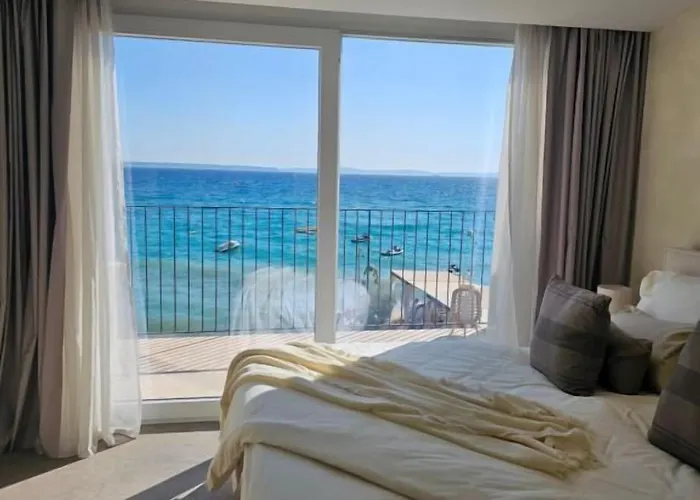 Aria 4* Podstrana